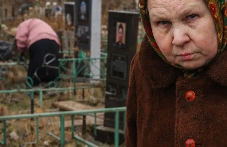 Випадковий свідок: таємниця, яку роками зберігали покинуті могили
